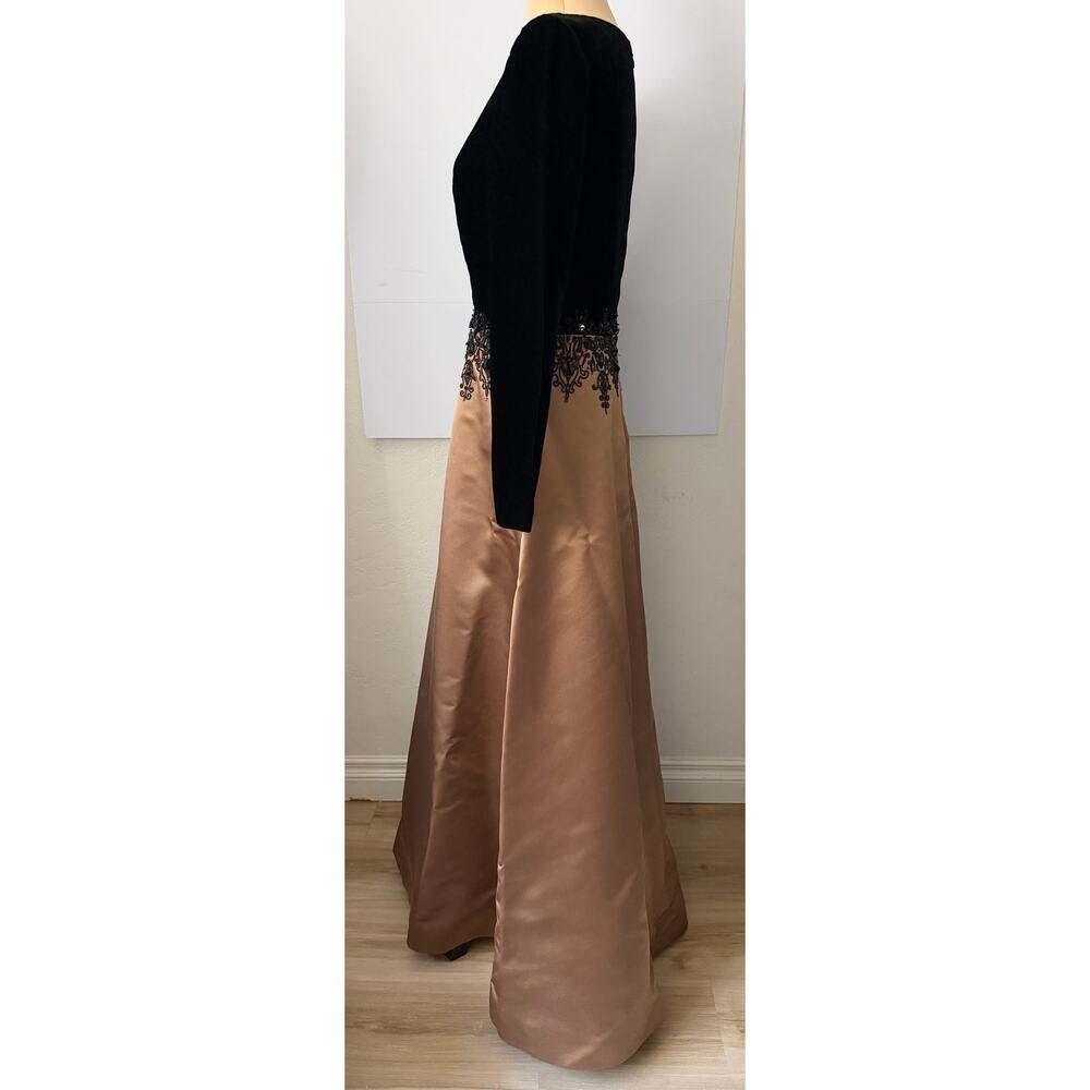 Oscar de la Renta Vintage 90s Formal Dress Champagne Gold Black Lace Long Sleeve - Picture 12 of 16